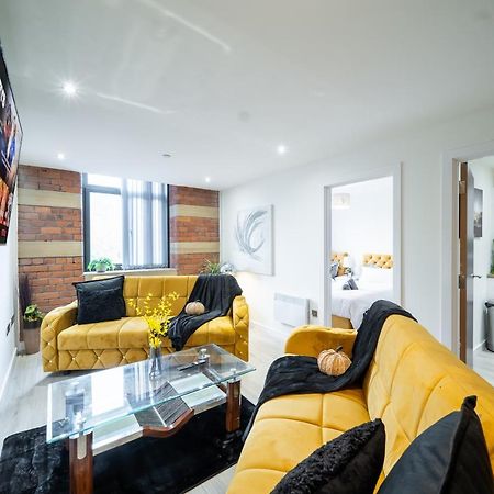 Bv Spacious 1-Bedroom Apartment Close To Town Center - Sleeps 6 Bradford (West Yorkshire) Exterior foto