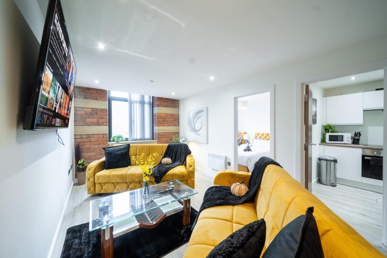 Bv Spacious 1-Bedroom Apartment Close To Town Center - Sleeps 6 Bradford (West Yorkshire) Exterior foto