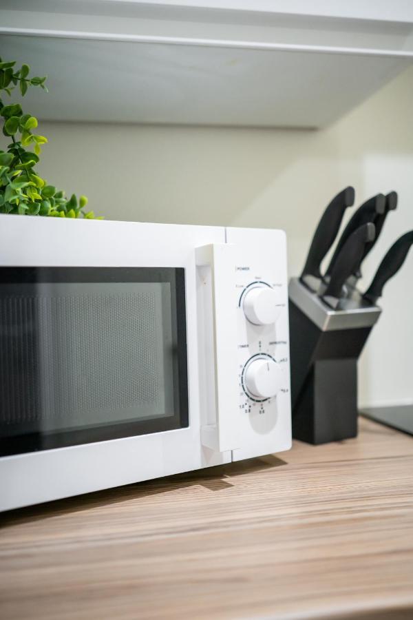 Bv Spacious 1-Bedroom Apartment Close To Town Center - Sleeps 6 Bradford (West Yorkshire) Exterior foto