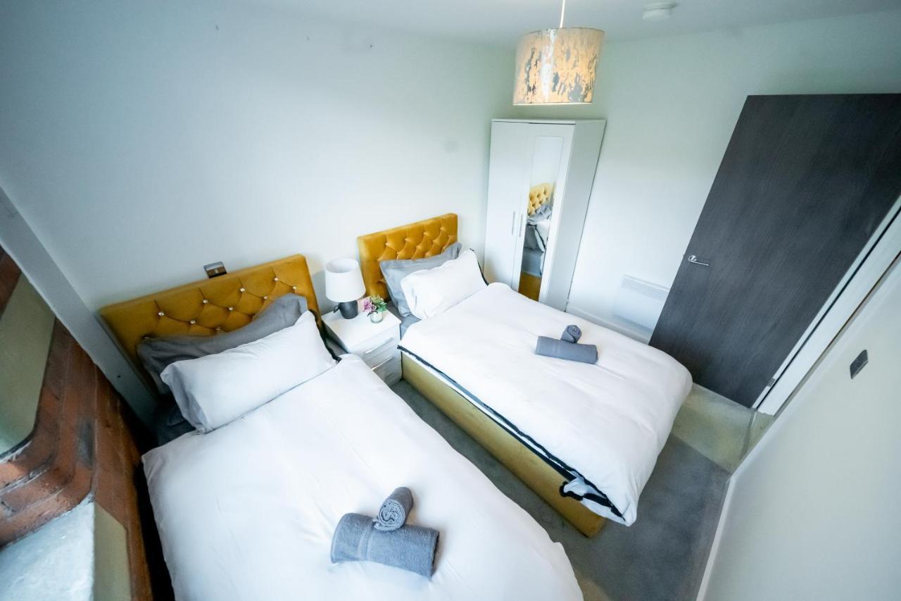 Bv Spacious 1-Bedroom Apartment Close To Town Center - Sleeps 6 Bradford (West Yorkshire) Exterior foto